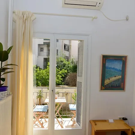 Cozy Studio 4 Min Walk To The Acropolis Hil Apartment Athens