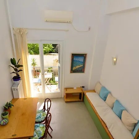 Cozy Studio 4 Min Walk To The Acropolis Hil Athene