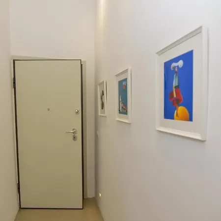 Apartment Cozy Studio 4 Min Walk To The Acropolis Hil Athens