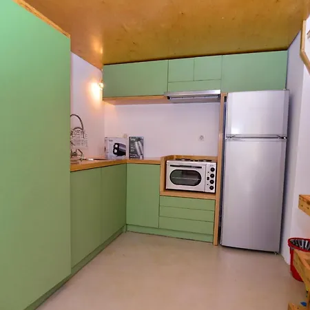 Cozy Studio 4 Min Walk To The Acropolis Hil Apartment