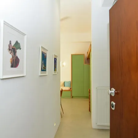 Cozy Studio 4 Min Walk To The Acropolis Hil *